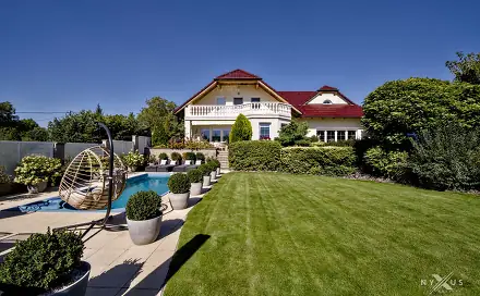 Prodej domu 323 m² s pozemkem 1 018 m², Kly - Hoření Vinice, okres Mělník