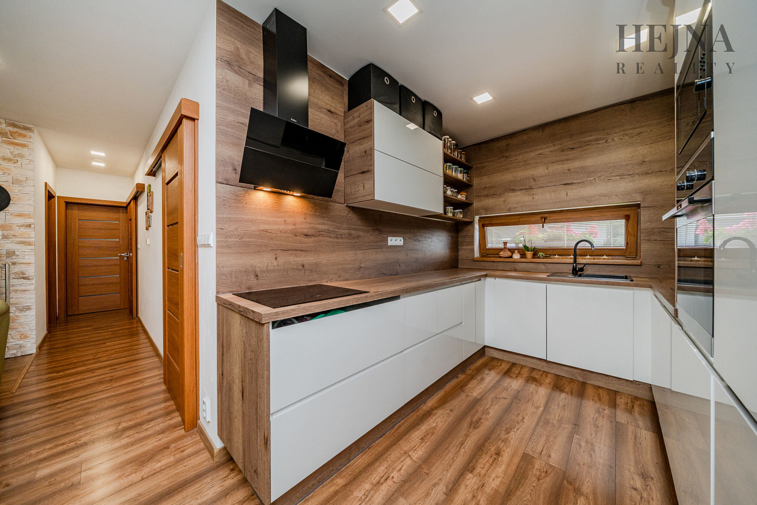 Prodej domu 87 m² s pozemkem 492 m² – fotografie 2