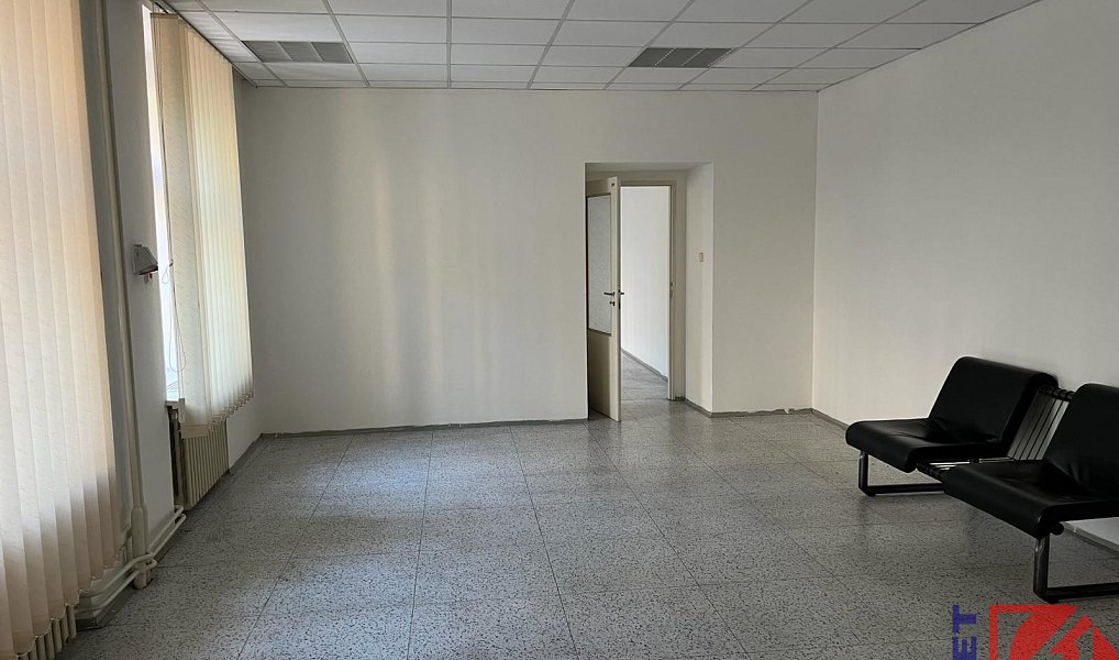 Pronájem kanceláře 67 m², Trutnov – náhled fotky 3