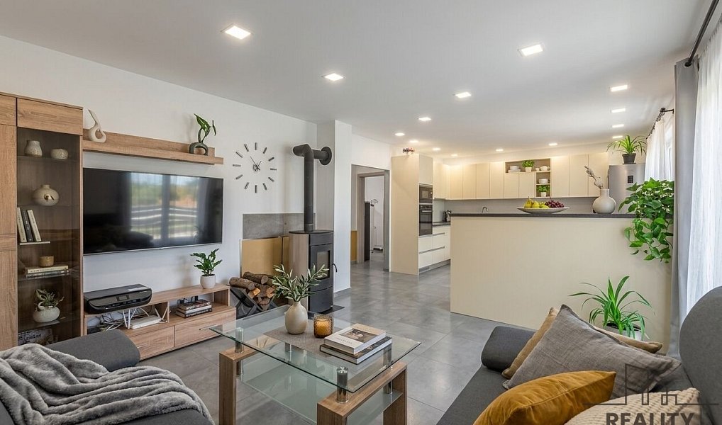 Prodej domu 99 m² s pozemkem 651 m², Kojátky – náhled fotky 9