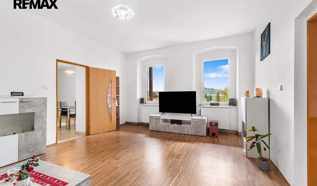 Prodej nájemního domu, činžáku 335 m², Přeštice – náhled fotky 23