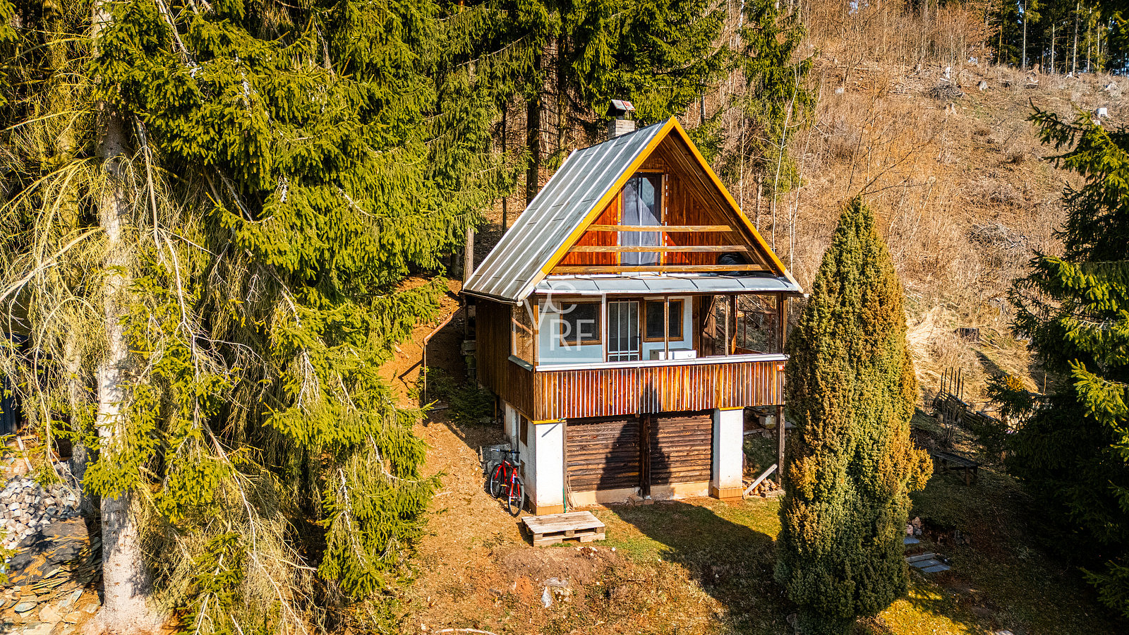 Prodej chaty/chalupy 23 m² s pozemkem 935 m²