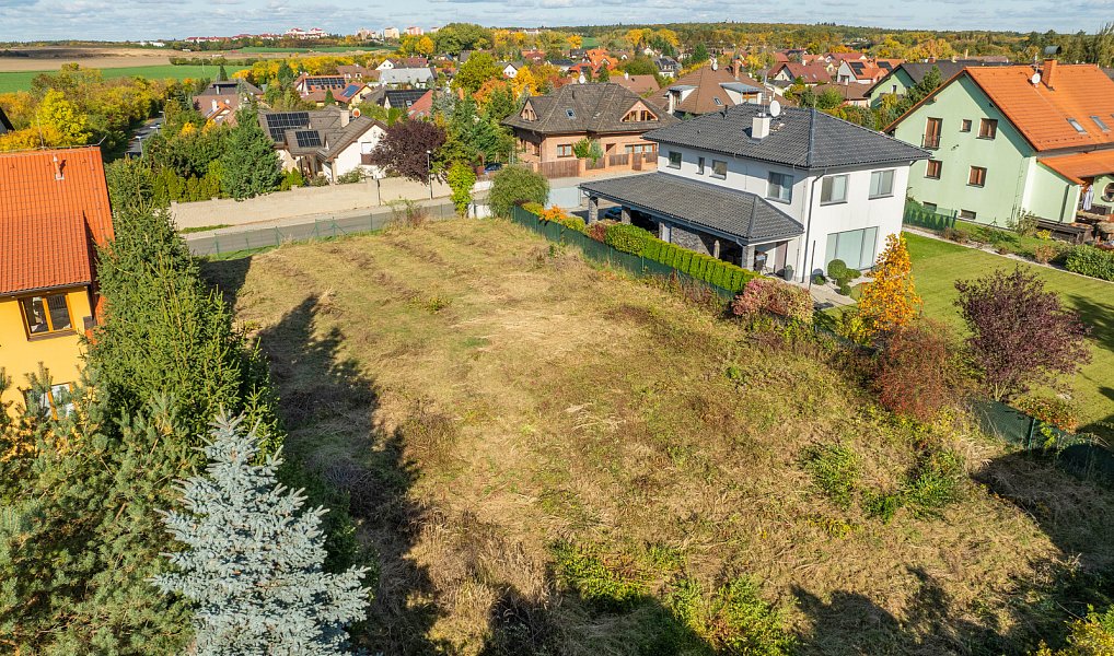Prodej stavebního pozemku 1 014 m², Květnice – náhled fotky 6