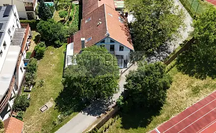 Prodej domu 160 m² s pozemkem 609 m², Náhon, Hradec Králové - Malšovice