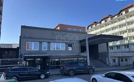 Pronájem obchodních prostor 866 m², Meziříčská, Rožnov pod Radhoštěm, okres Vsetín