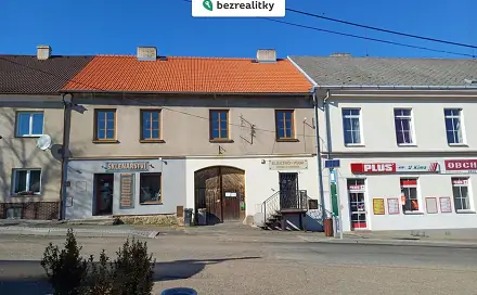 Prodej domu 235 m² s pozemkem 869 m², Masarykovo náměstí, Zbiroh, okres Rokycany