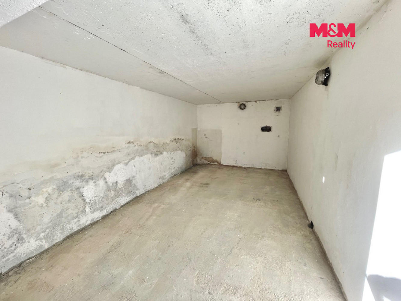 Prodej garáže, 25 m2, horní jiřetín, ul. hřbitovní — photo 3