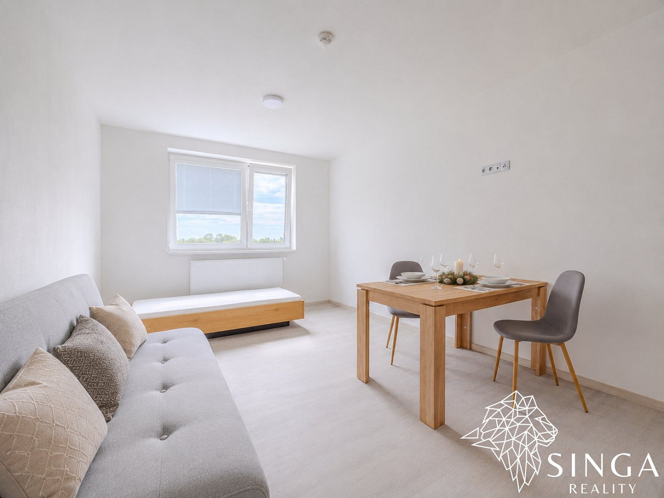 Pronájem bytu 1+kk 28 m² – fotografie 2