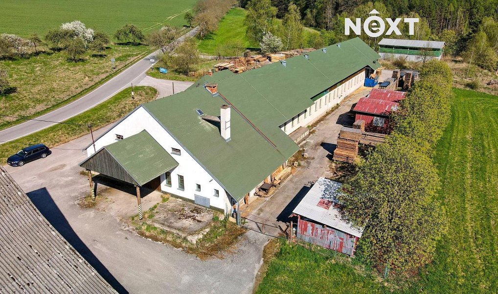 Prodej výrobních prostor 490 m², Trotina – náhled fotky 4