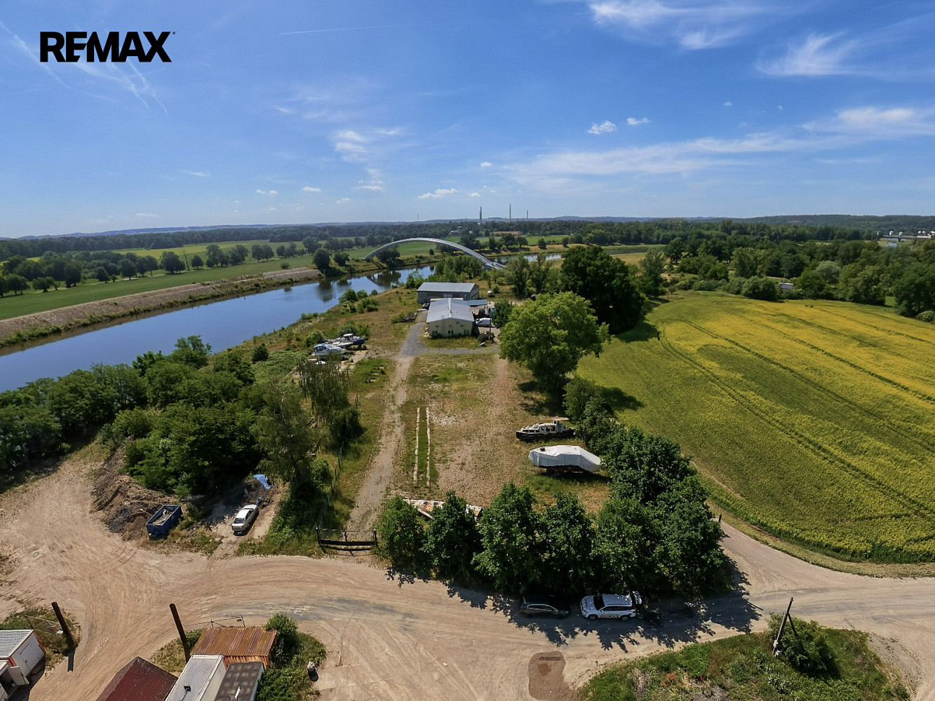 Pronájem obchodních prostor 330 m² – fotografie 4