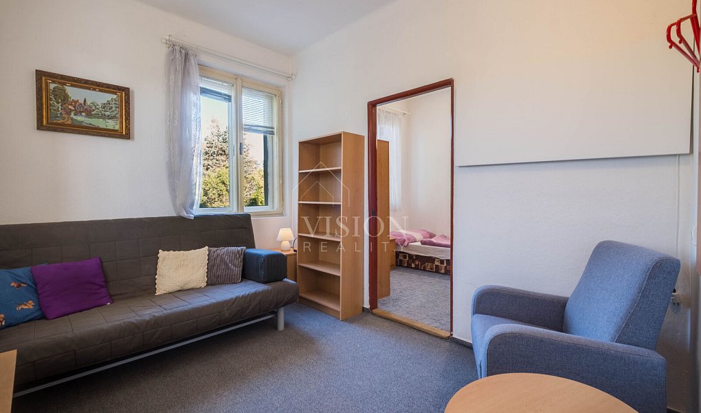 Prodej ubytovacího objektu 1 050 m², Varvažov – náhled fotky 11