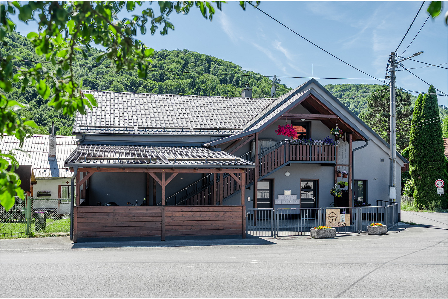 Prodej nájemního domu, činžáku 500 m²