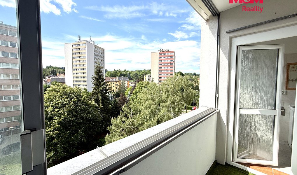 Prodej bytu 3+1 55 m², Náchod – náhled fotky 2