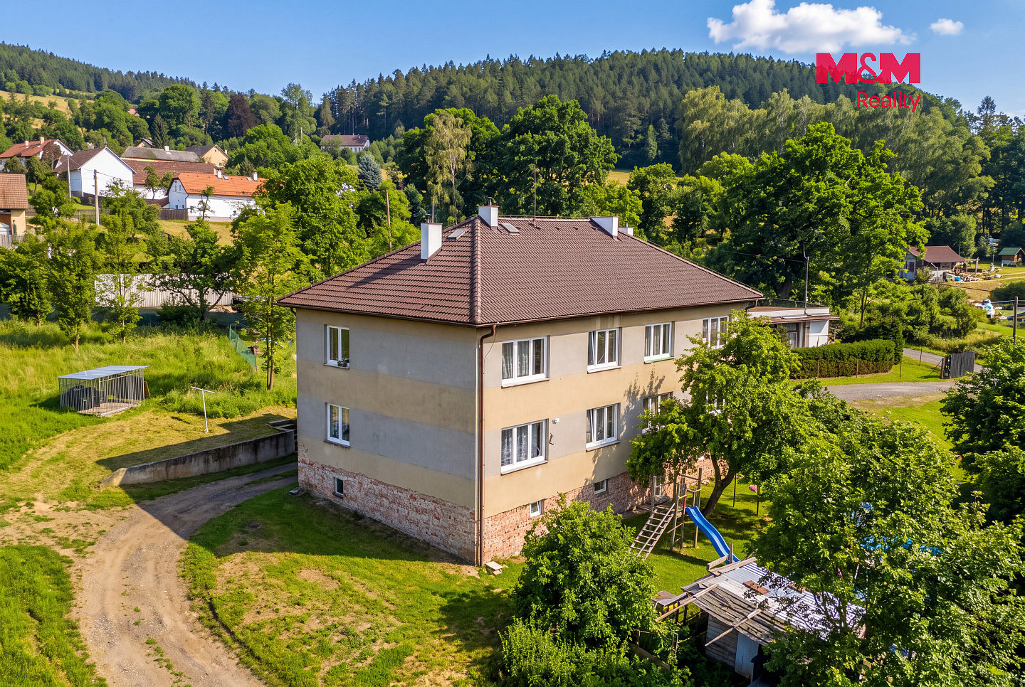 Prodej domu 252 m² s pozemkem 166 m² – fotografie 4