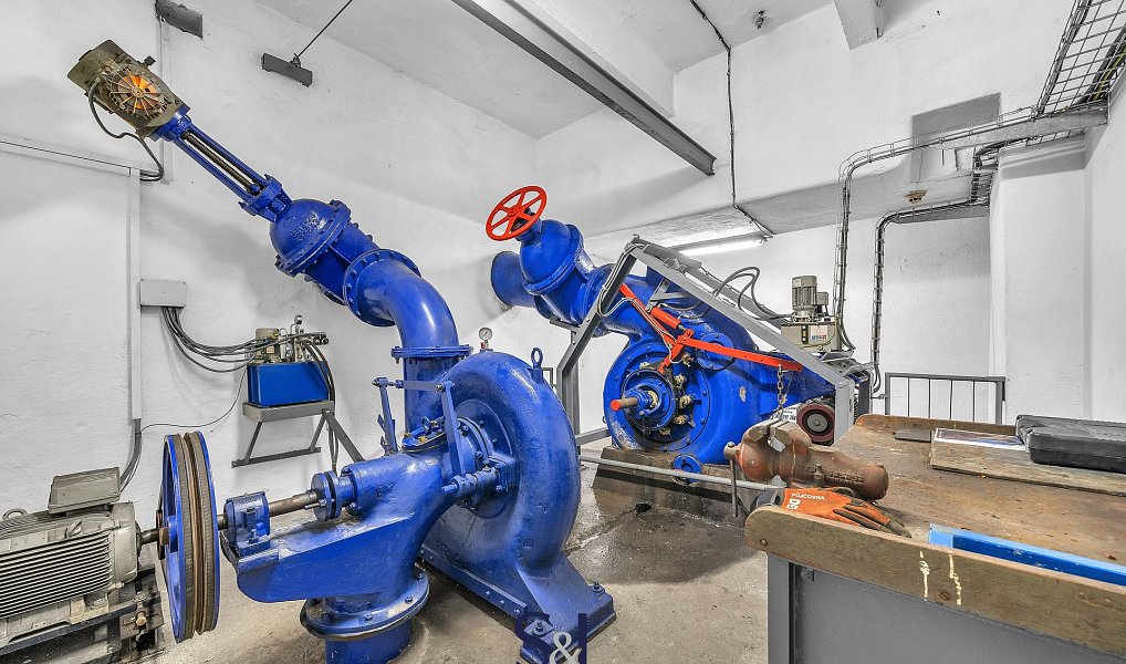 Prodej komerčního objektu (jiného typu) 2 098 m², Železný Brod – náhled fotky 2