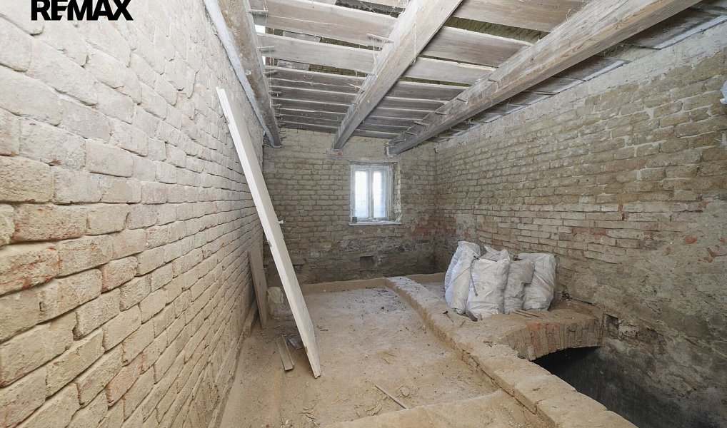 Prodej domu 407 m² s pozemkem 757 m², Kulířov – náhled fotky 11