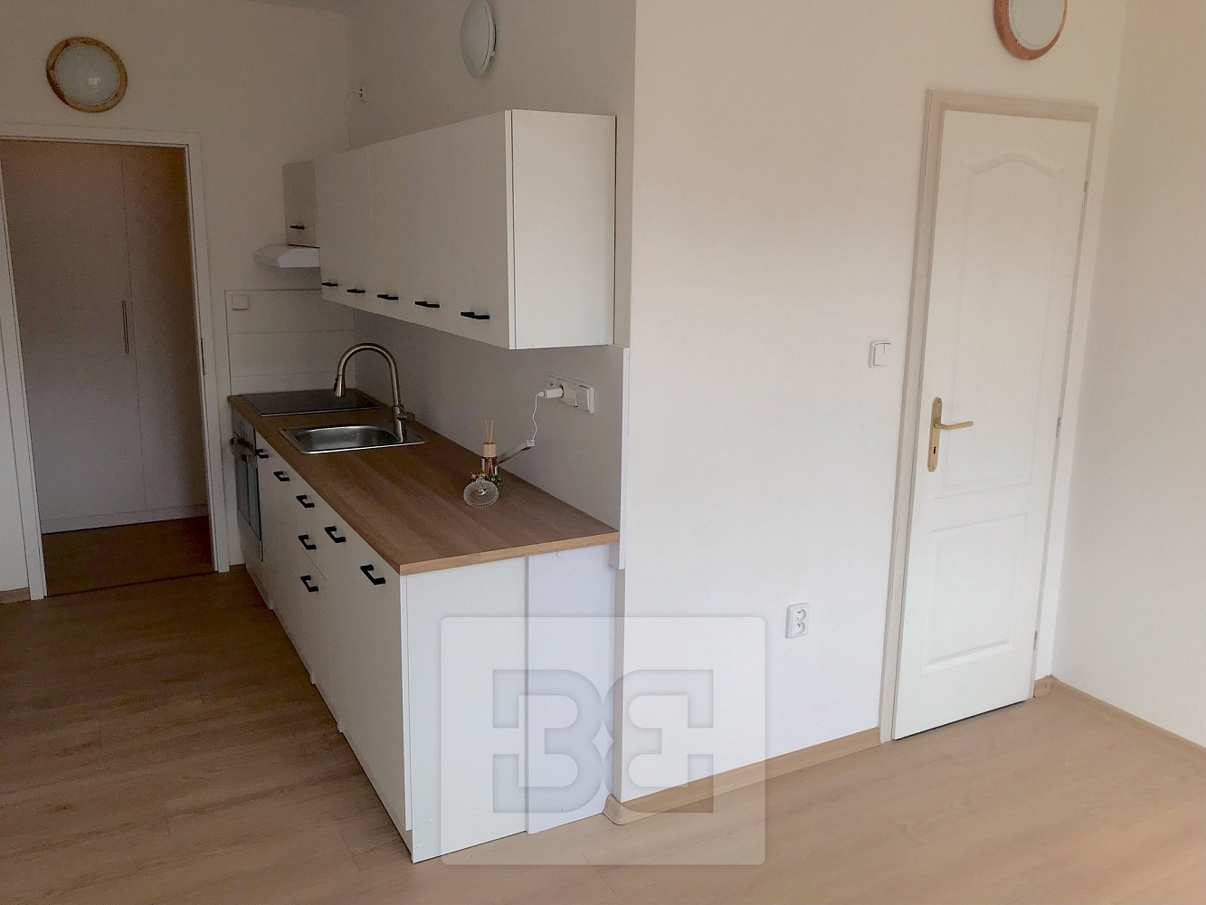 Pronájem bytu 2+kk 49 m²