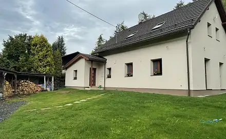 Prodej domu 175 m² s pozemkem 17 814 m²