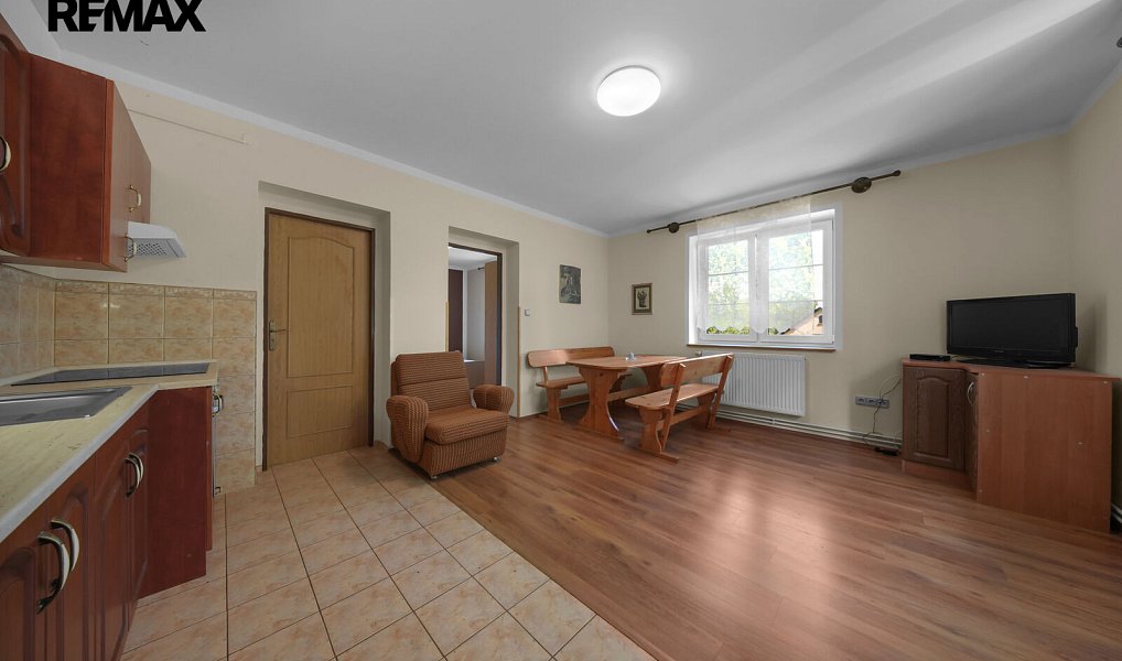 Prodej chaty/chalupy 300 m² s pozemkem 3 850 m², Uhelná – náhled fotky 10