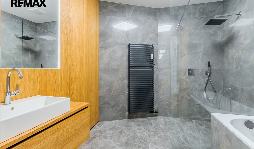 Prodej bytu 2+kk 92 m², Praha – náhled fotky 11