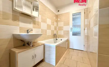 Pronájem bytu 1+1 38 m², Příkrá, Děčín - Děčín II-Nové Město