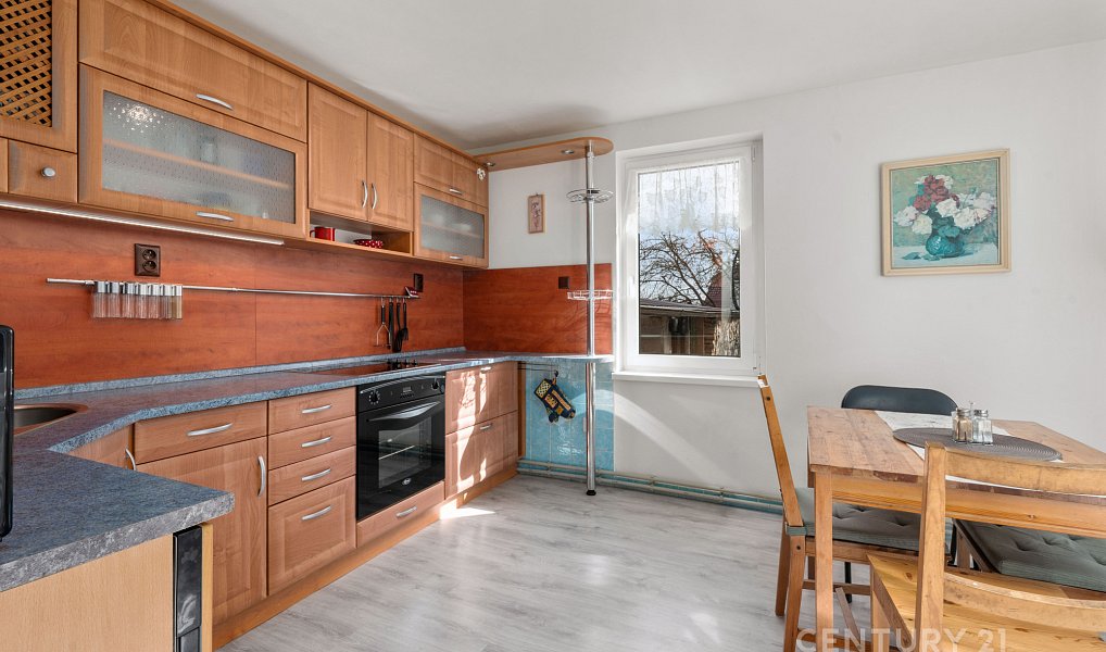 Prodej domu 180 m² s pozemkem 753 m², Trhová Kamenice – náhled fotky 7