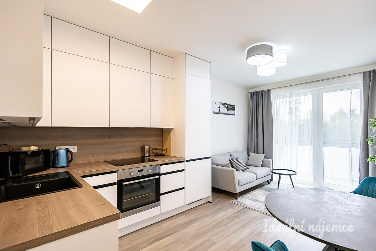 Pronájem bytu 2+kk 50 m²