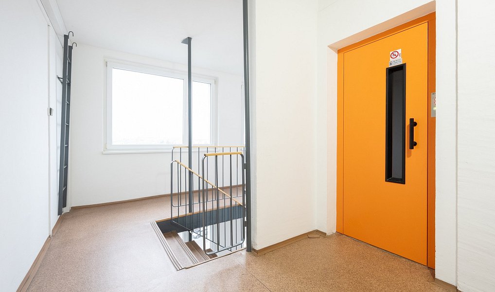 Pronájem bytu 3+1 80 m², Praha – náhled fotky 22