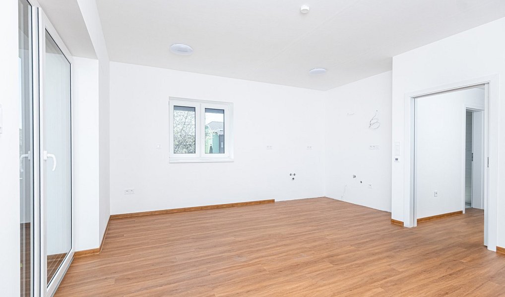 Prodej bytu 2+kk 56 m², Lázně Bohdaneč – náhled fotky 8