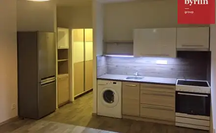 Pronájem bytu 1+kk 28 m²