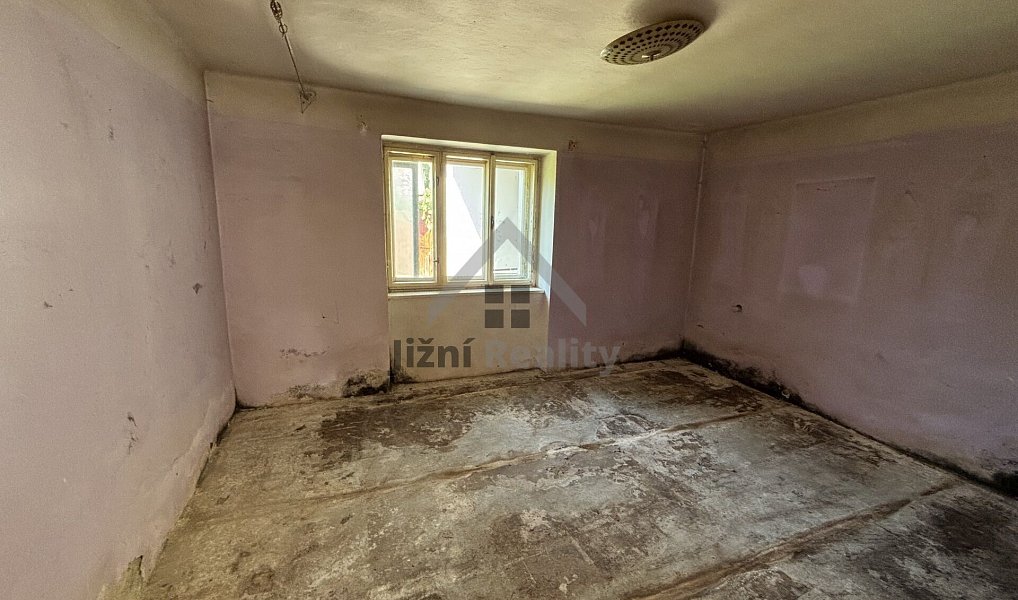 Prodej domu 200 m² s pozemkem 1 379 m², Dívčice – náhled fotky 13