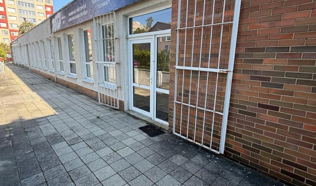 Pronájem kanceláře 167 m², Most – náhled fotky 18