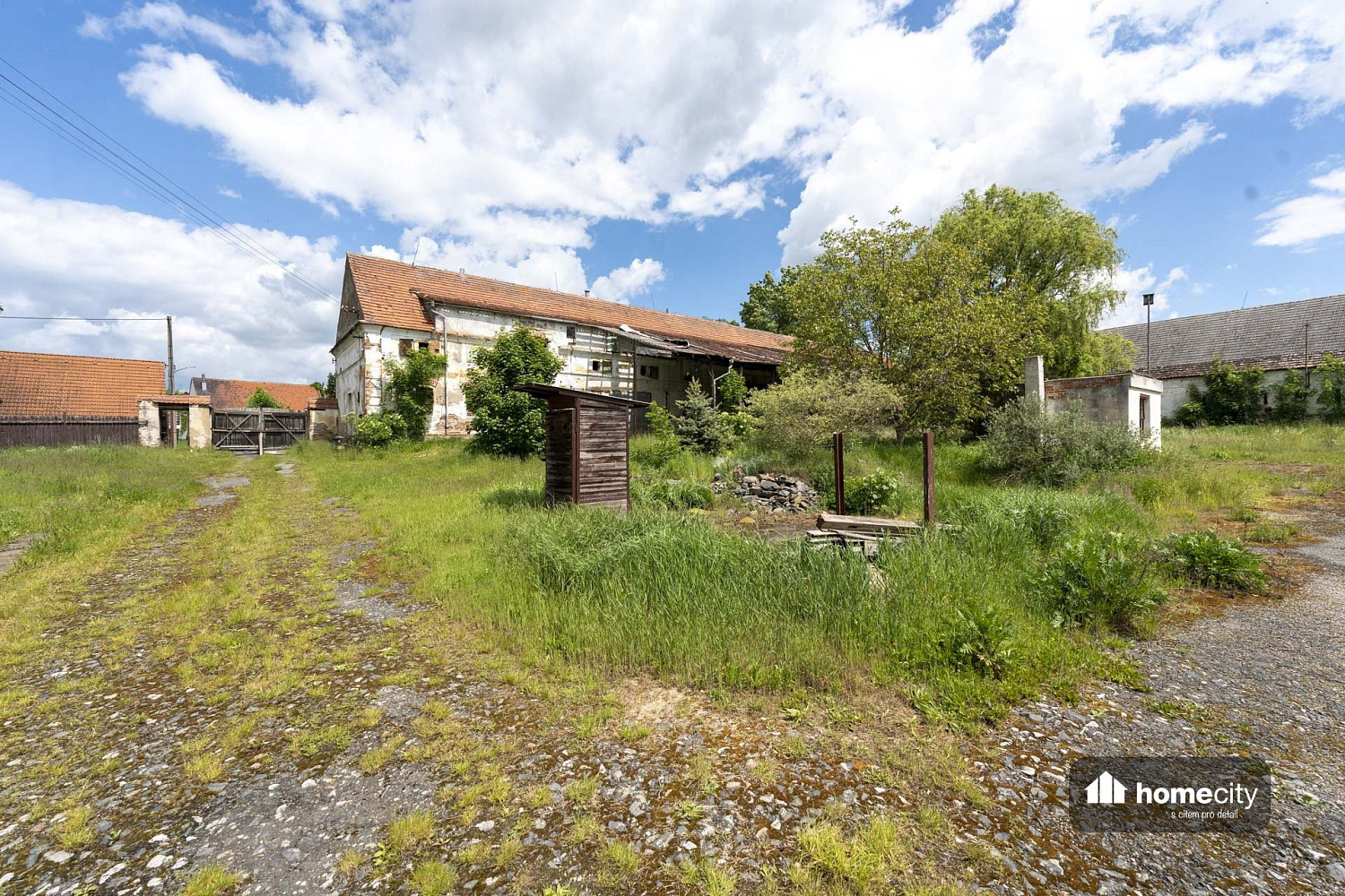 Prodej komerčního objektu (jiného typu) 1 300 m² – fotografie 5