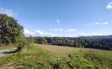 Prodej stavebního pozemku 4 099 m², Postupice, okres Benešov