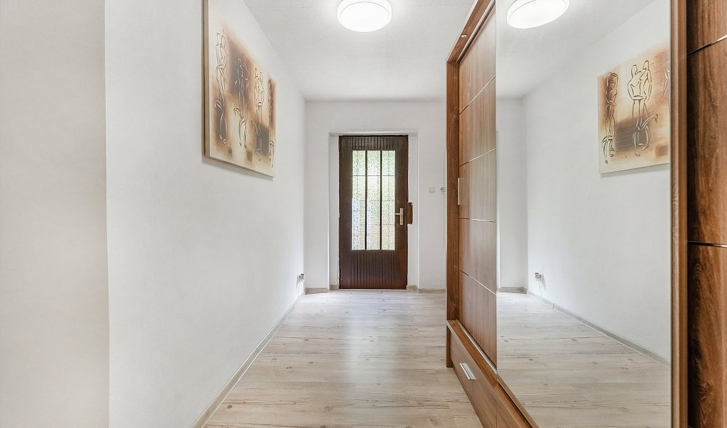 Prodej domu 178 m² s pozemkem 850 m², Jablonec nad Nisou – náhled fotky 15