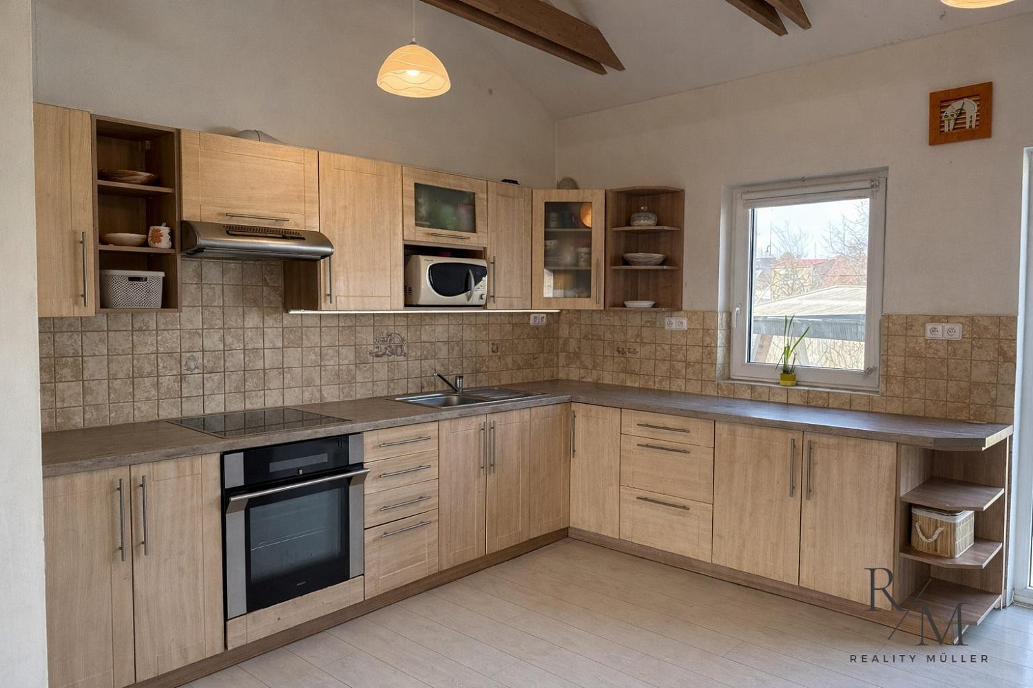 Prodej domu 88 m² s pozemkem 670 m² – pohled 3