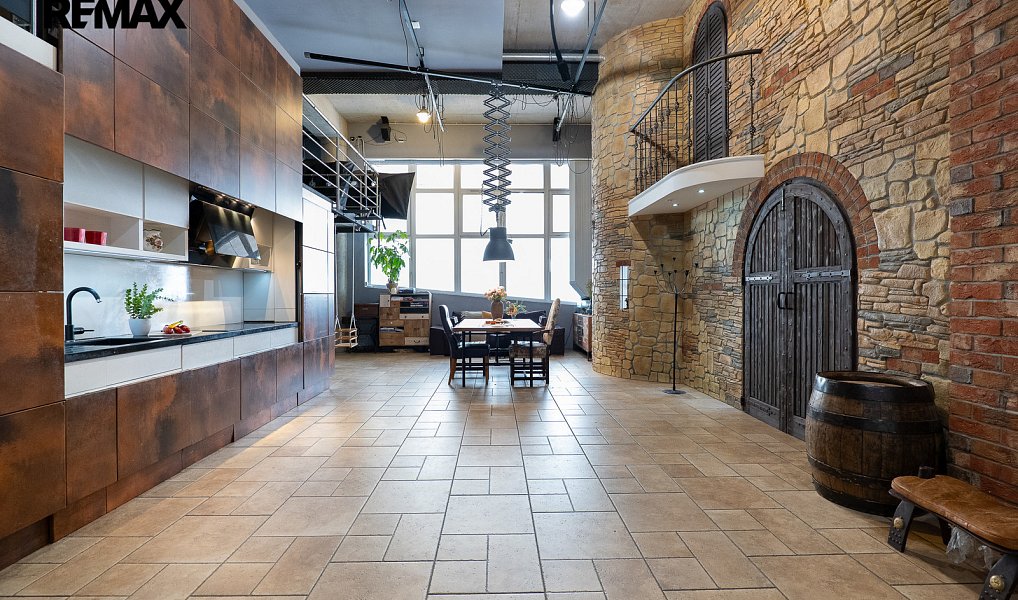 Prodej obchodních prostor 240 m², Praha – náhled fotky 11
