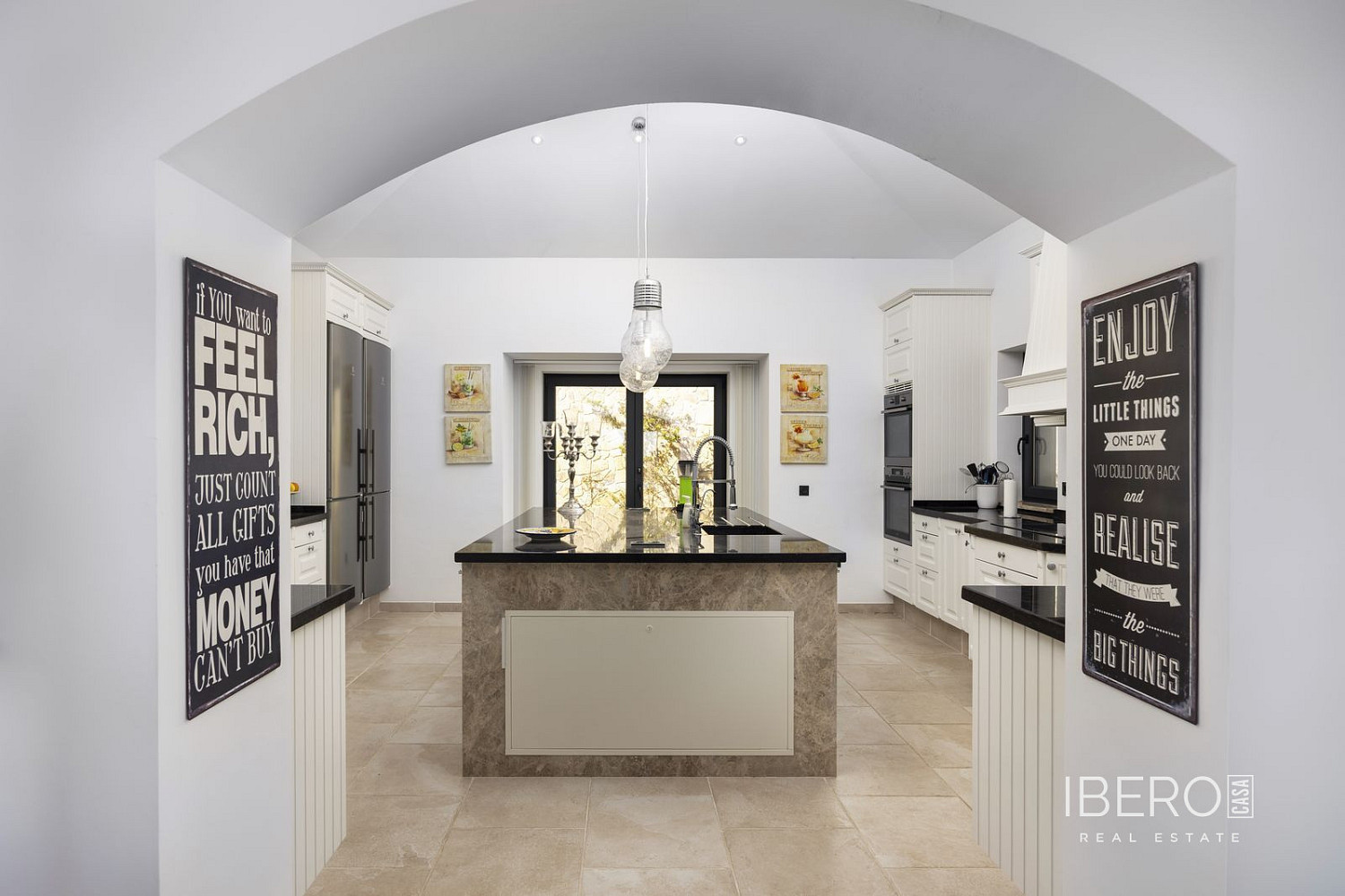 Prodej domu 600 m² s pozemkem 2 150 m² — photo 4