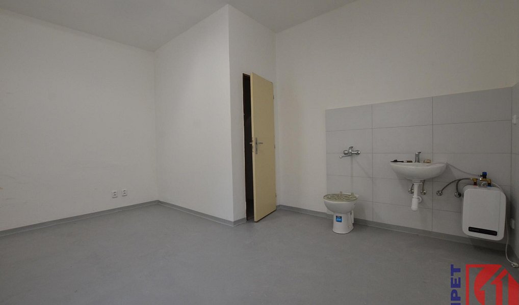 Pronájem obchodních prostor 60 m², Janské Lázně – náhled fotky 3