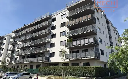 Pronájem bytu 2+kk 61 m²