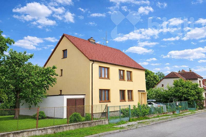 Prodej komerčního objektu (jiného typu) 220 m²