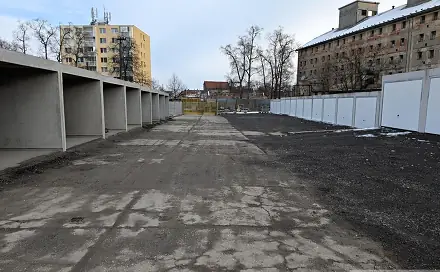Pronájem garáže 19 m J. B. Pecky/Kostelecká, Prostějov. 2700 Kč/měsíc., Kostelecká, Prostějov
