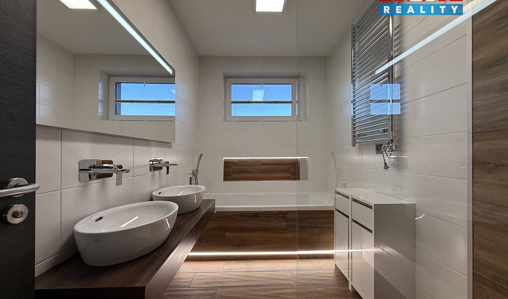 Prodej domu 105 m² s pozemkem 671 m², Rychvald – náhled fotky 11