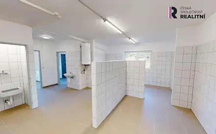 Pronájem výrobních prostor 384 m², Karla Hynka Máchy, Sokolov