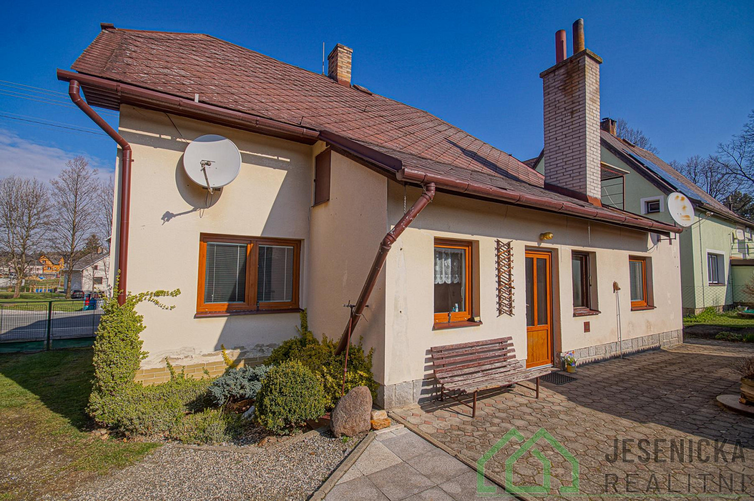 Prodej domu 144 m² s pozemkem 964 m² – fotografie 4