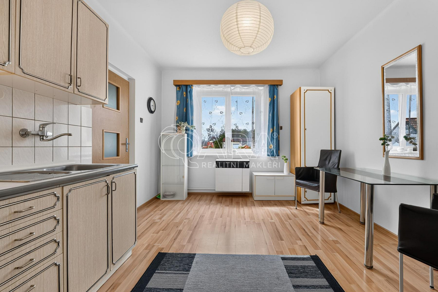 Pronájem bytu 1+1 48 m² — photo 4