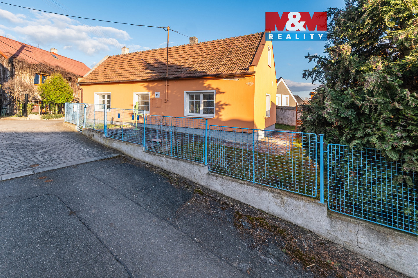 Prodej domu 86 m² s pozemkem 352 m²