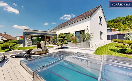 Prodej domu 288 m² s pozemkem 863 m², Ochoz u Brna, okres Brno-venkov