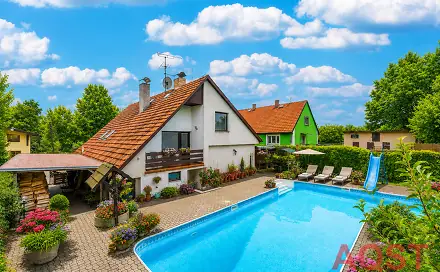 Prodej domu 272 m² s pozemkem 600 m², Zahradní, Mělnické Vtelno, okres Mělník