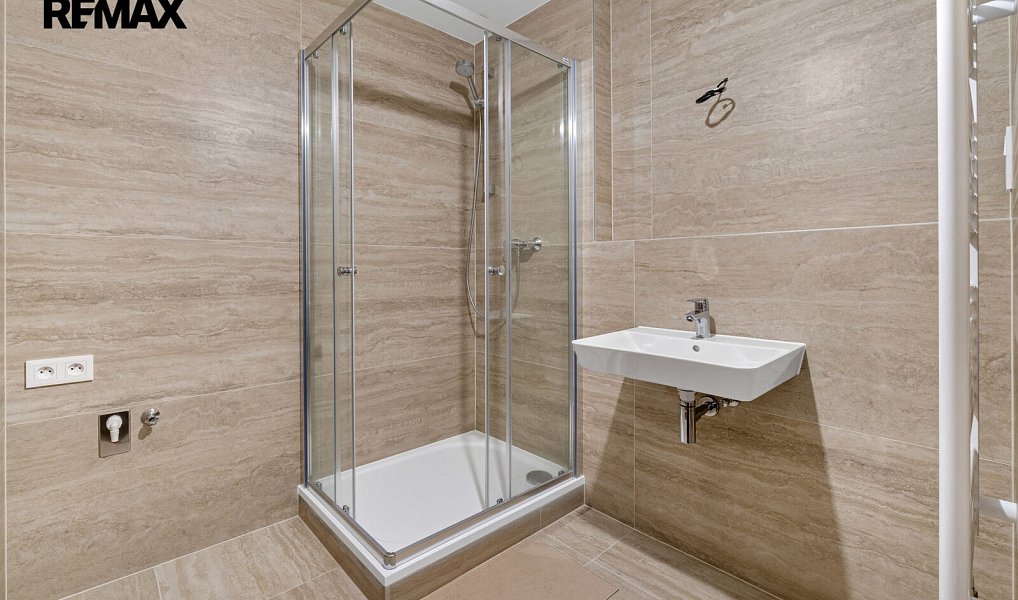 Prodej bytu 2+kk 48 m², Praha – náhled fotky 15